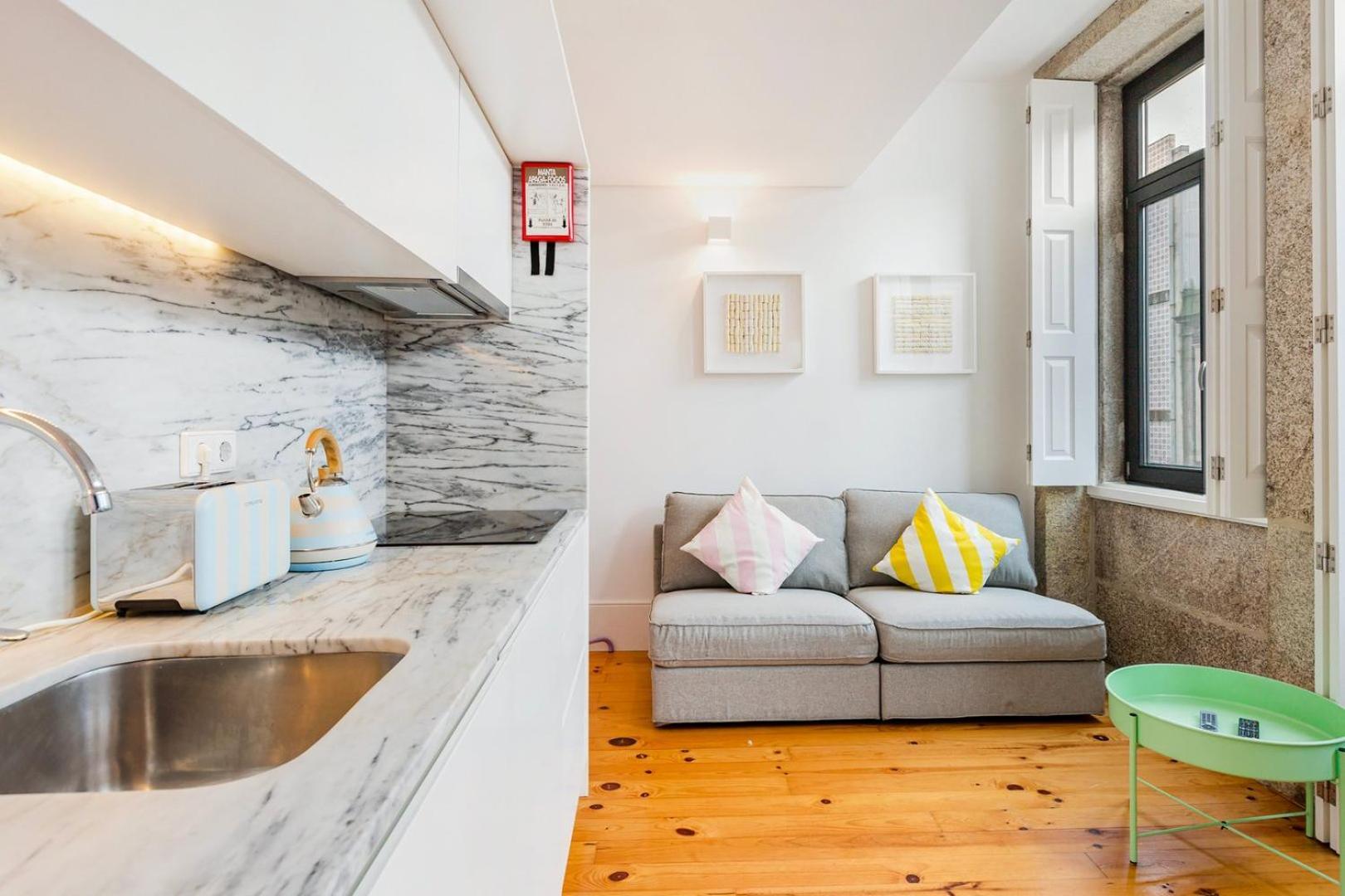 Apartmán Guestready - Stylish Haven Near Porto Cathedral Exteriér fotografie